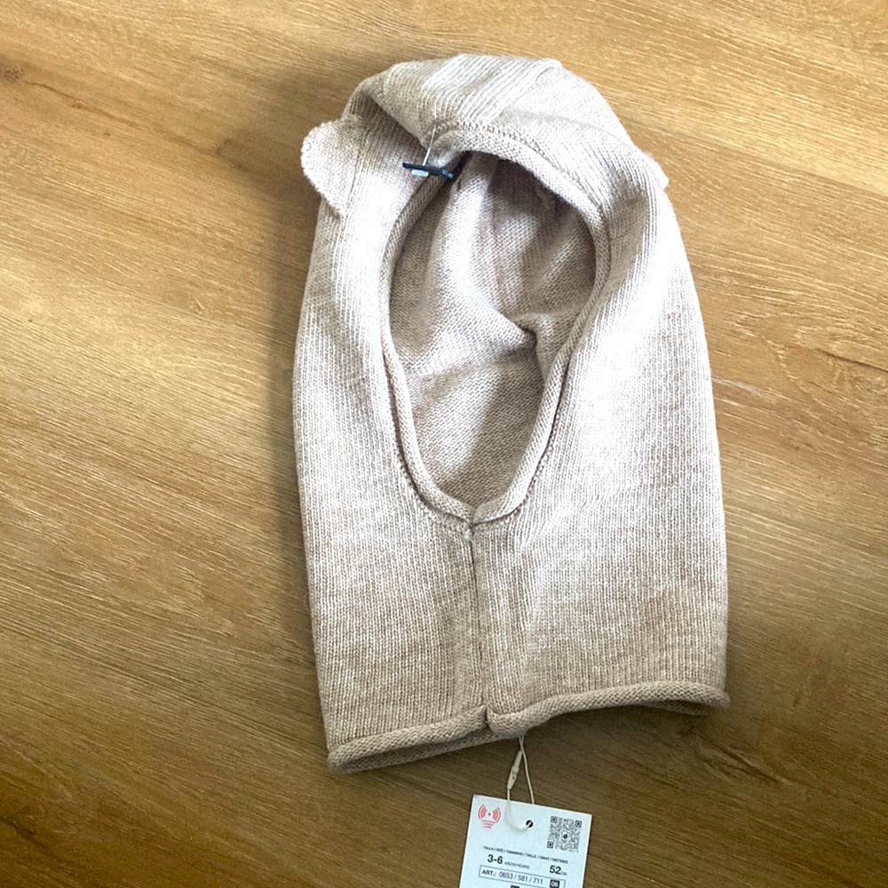 BNWT Zara balaclava